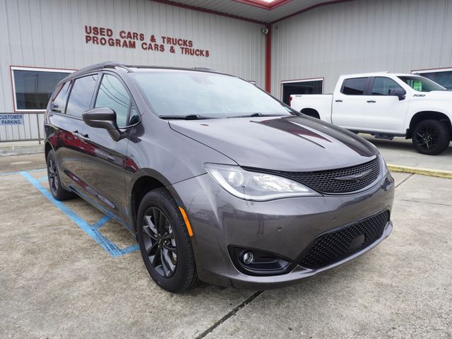 2020 Chrysler Pacifica Launch Edition