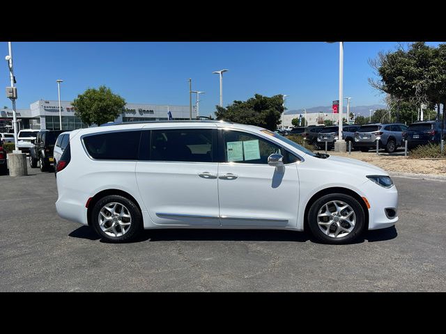 2020 Chrysler Pacifica Limited