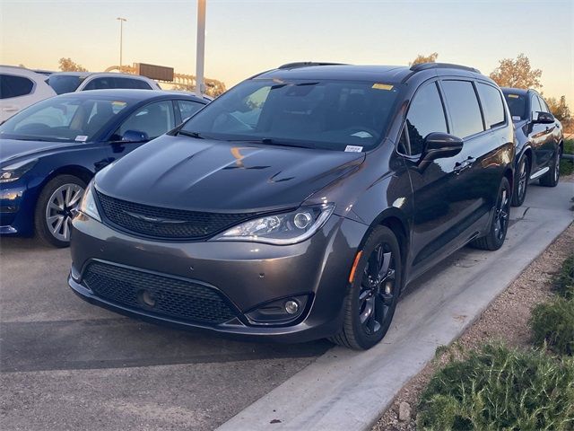 2020 Chrysler Pacifica Limited 35th Anniversary