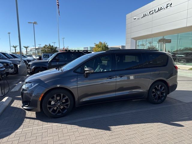 2020 Chrysler Pacifica Limited 35th Anniversary