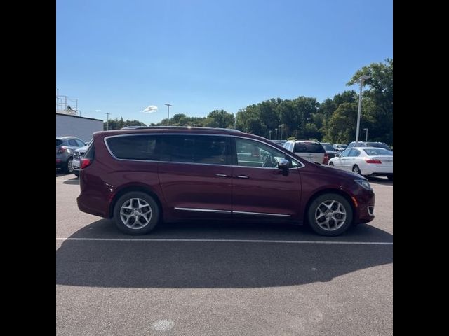 2020 Chrysler Pacifica Limited