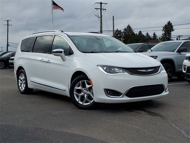 2020 Chrysler Pacifica Limited