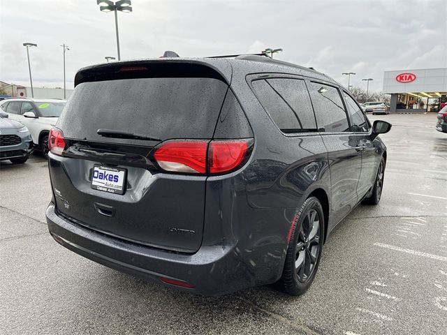 2020 Chrysler Pacifica Limited 35th Anniversary