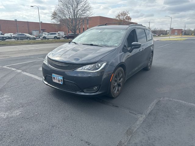 2020 Chrysler Pacifica Limited 35th Anniversary