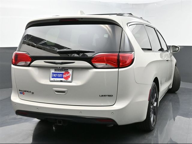 2020 Chrysler Pacifica Limited