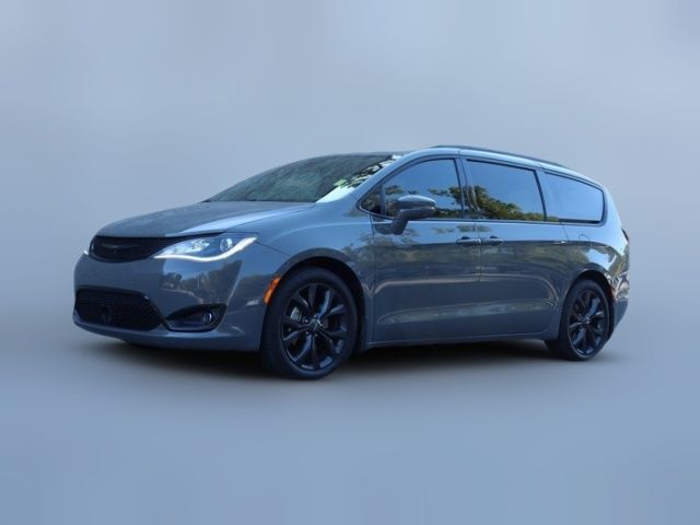 2020 Chrysler Pacifica Limited 35th Anniversary