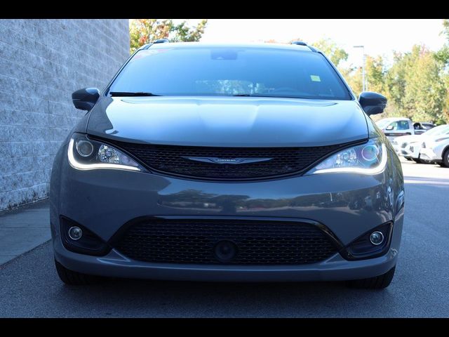 2020 Chrysler Pacifica Limited 35th Anniversary