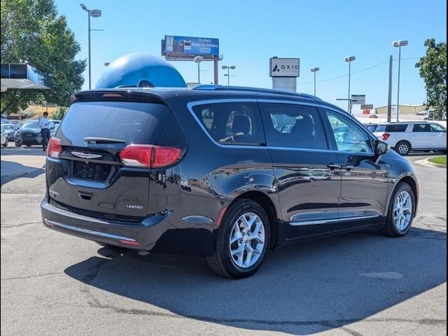 2020 Chrysler Pacifica Limited