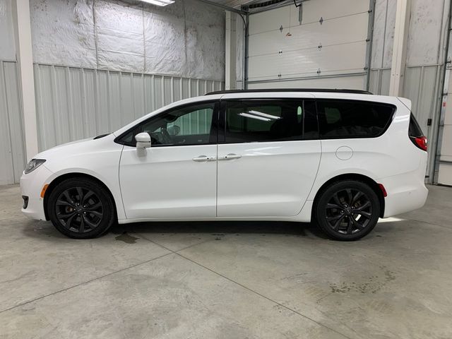 2020 Chrysler Pacifica Limited 35th Anniversary