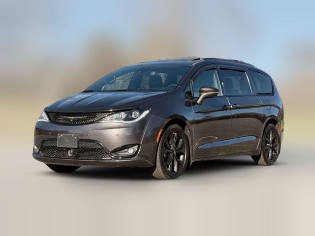 2020 Chrysler Pacifica Limited 35th Anniversary