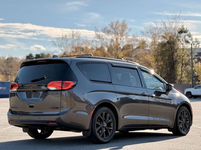 2020 Chrysler Pacifica Limited 35th Anniversary