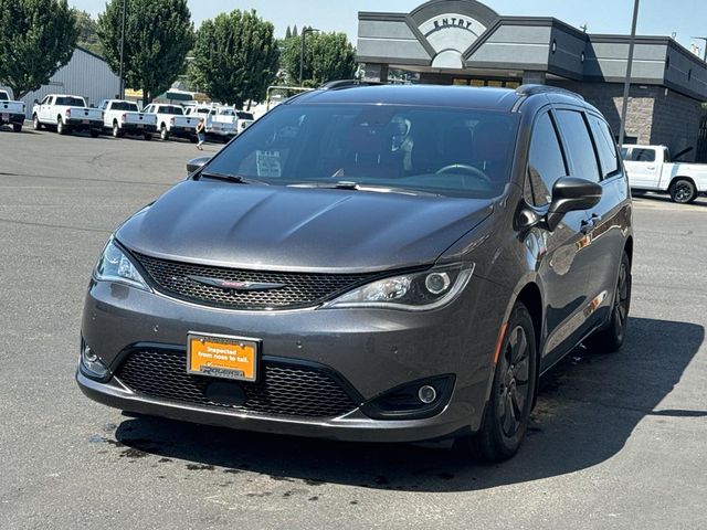 2020 Chrysler Pacifica Hybrid Red S