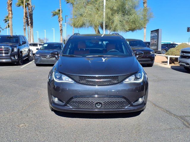 2020 Chrysler Pacifica Red S