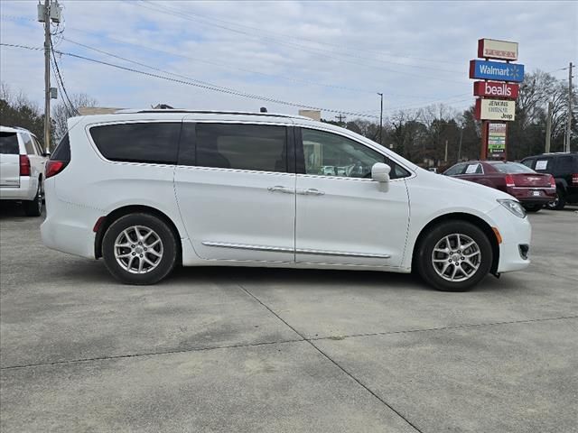 2020 Chrysler Pacifica Touring-L