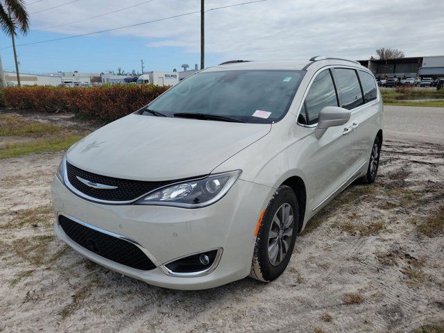 2020 Chrysler Pacifica Touring-L Plus