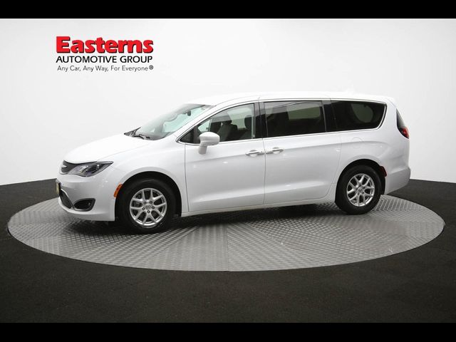 2020 Chrysler Pacifica Touring