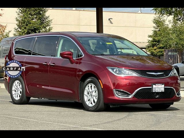 2020 Chrysler Pacifica Touring