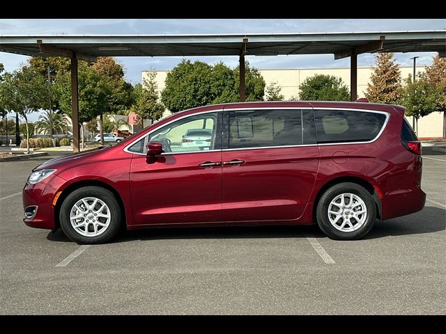 2020 Chrysler Pacifica Touring