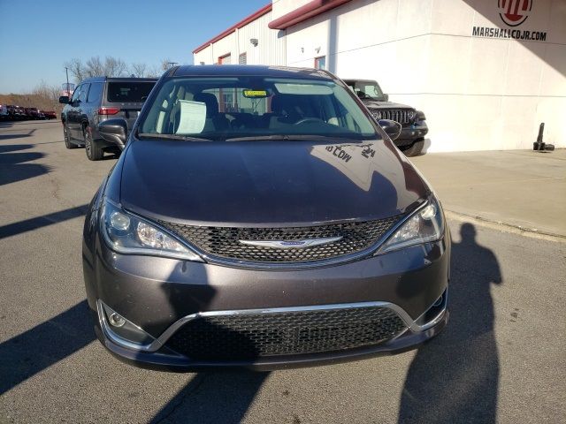 2020 Chrysler Pacifica Touring