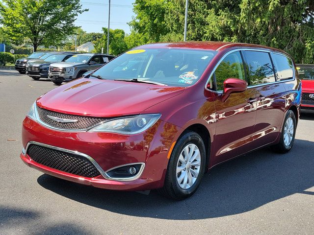 2020 Chrysler Pacifica Touring