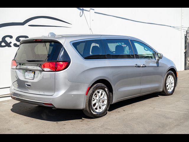 2020 Chrysler Pacifica Touring