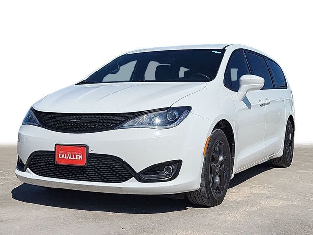 2020 Chrysler Pacifica Touring