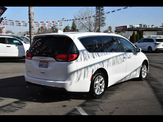 2020 Chrysler Pacifica Touring