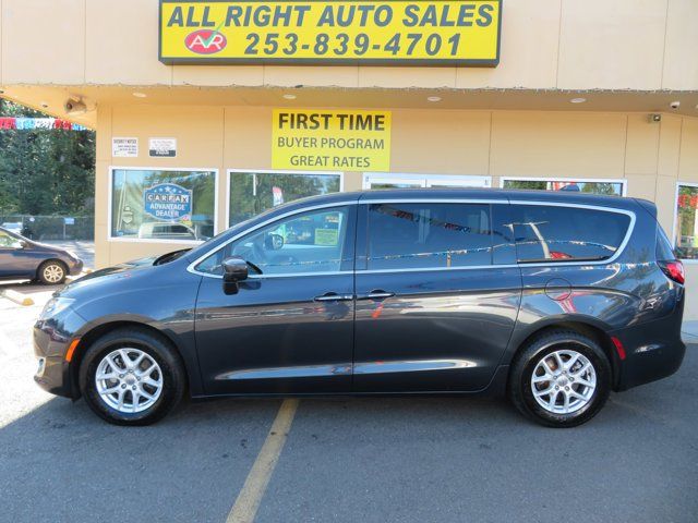 2020 Chrysler Pacifica Touring