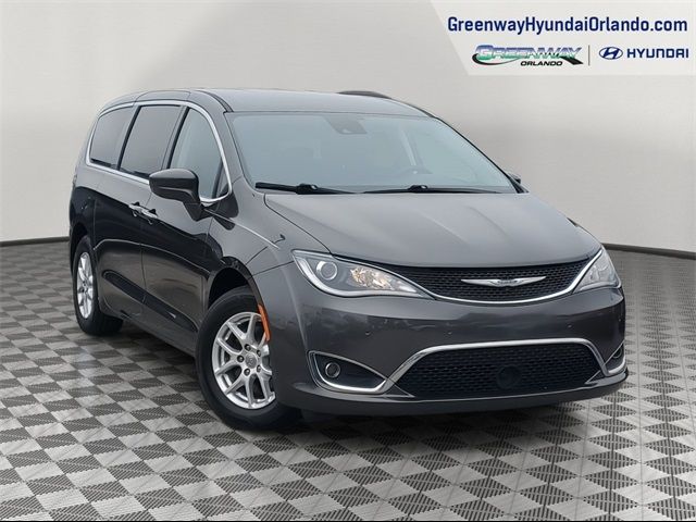 2020 Chrysler Pacifica Touring