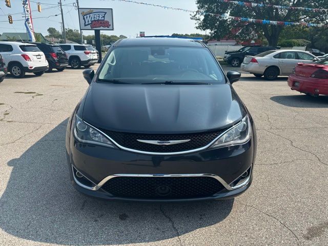 2020 Chrysler Pacifica Touring