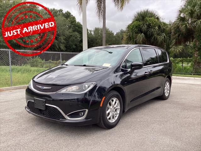 2020 Chrysler Pacifica Touring