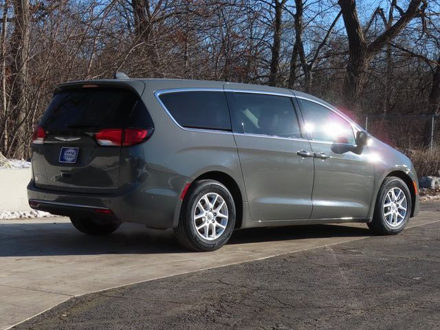 2020 Chrysler Pacifica Touring