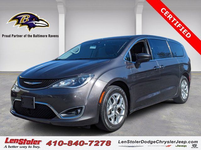 2020 Chrysler Pacifica Touring