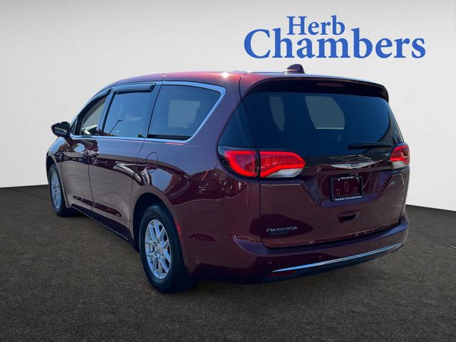 2020 Chrysler Pacifica Touring