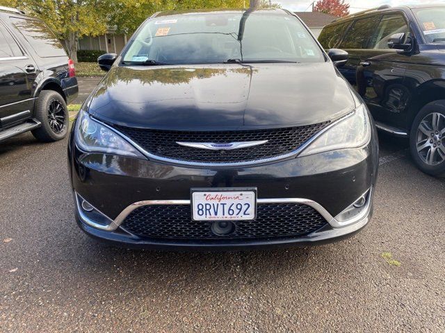 2020 Chrysler Pacifica Touring