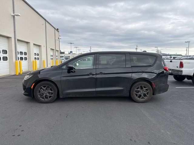 2020 Chrysler Pacifica Touring