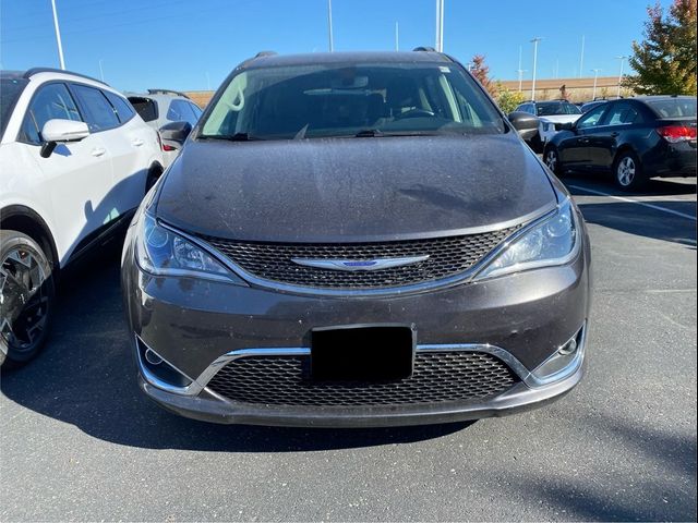 2020 Chrysler Pacifica Touring