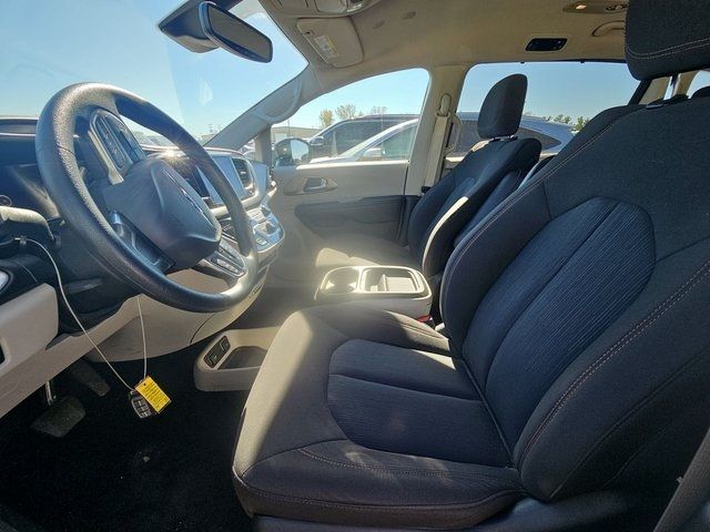 2020 Chrysler Pacifica Touring