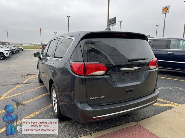 2020 Chrysler Pacifica Touring