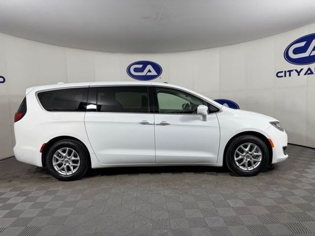 2020 Chrysler Pacifica Touring