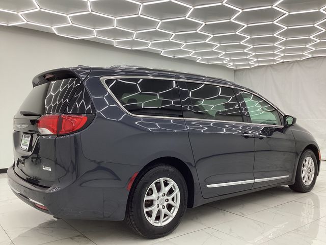 2020 Chrysler Pacifica Touring-L