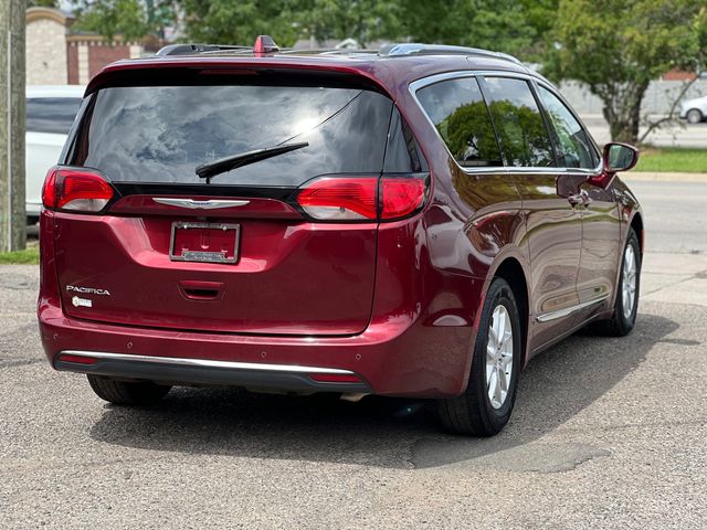 2020 Chrysler Pacifica Touring-L