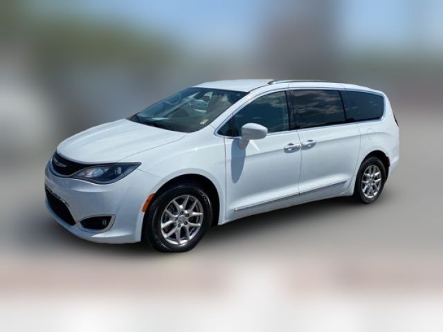 2020 Chrysler Pacifica Touring-L