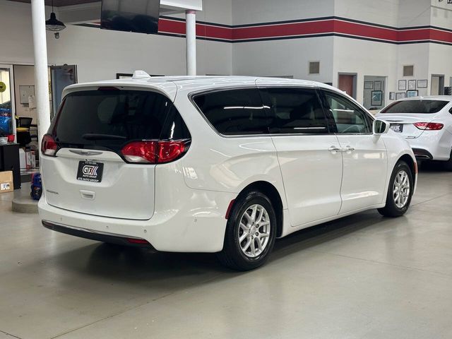 2020 Chrysler Pacifica Touring