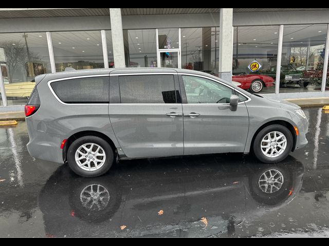 2020 Chrysler Pacifica Touring