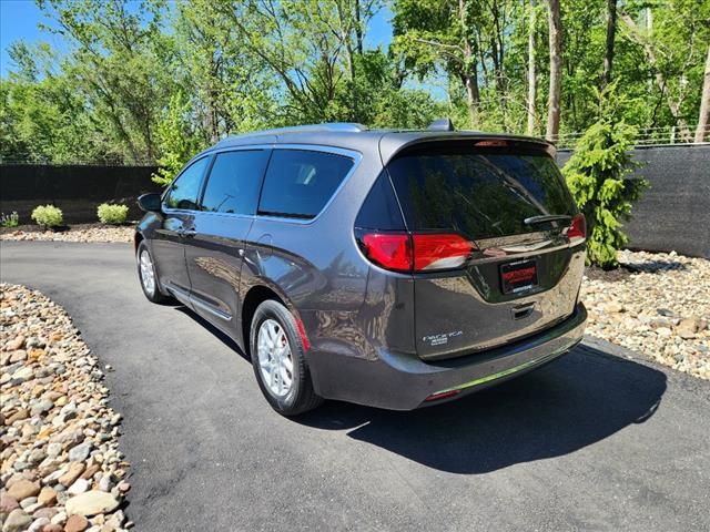 2020 Chrysler Pacifica Touring-L
