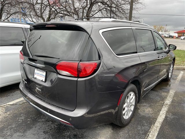 2020 Chrysler Pacifica Touring-L