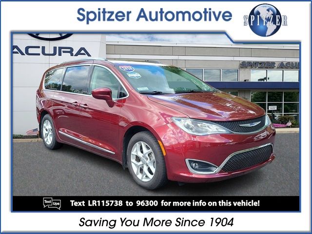 2020 Chrysler Pacifica Touring-L