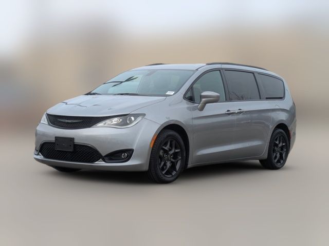 2020 Chrysler Pacifica Touring-L 35th Anniversary