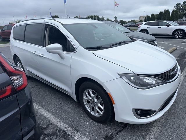 2020 Chrysler Pacifica Touring-L